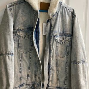 american eagle women sherpa  jean jacket